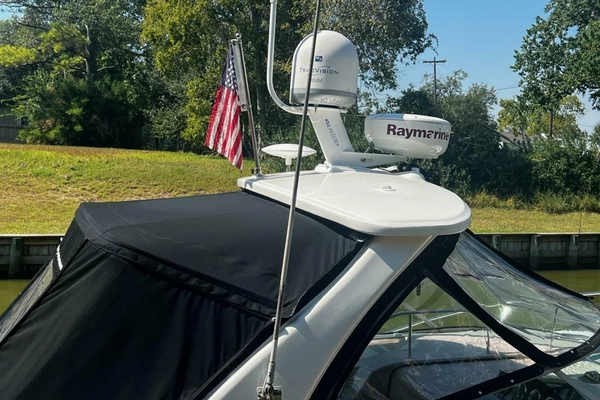 Photo of the 2007 Sea Ray 310 Sundancer