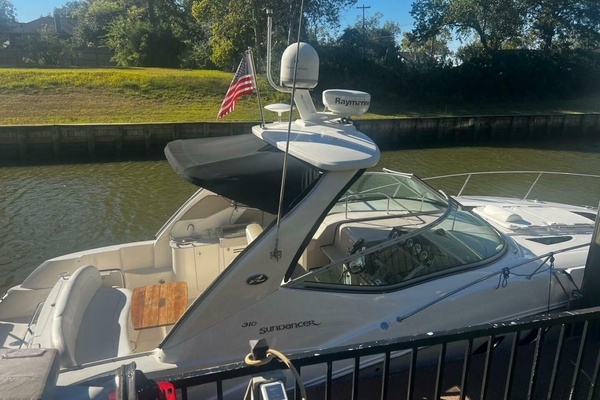 31ft Sea Ray Yacht For Sale