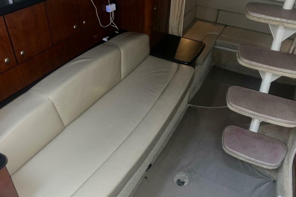 31ft Sea Ray Yacht For Sale