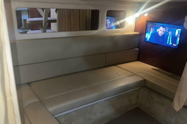 31ft Sea Ray Yacht For Sale