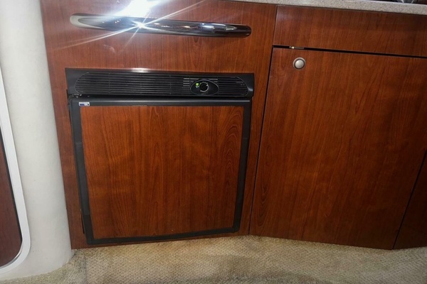 31ft Sea Ray Yacht For Sale