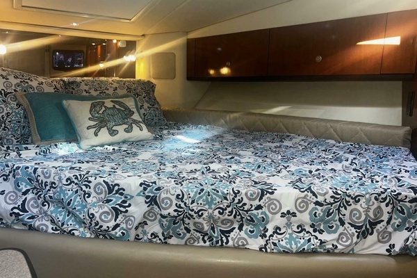 31ft Sea Ray Yacht For Sale