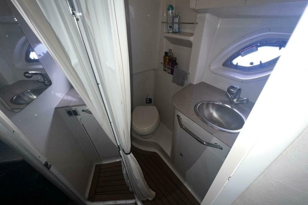 31ft Sea Ray Yacht For Sale