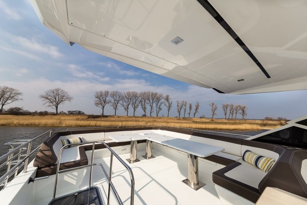 64ft Galeon Yacht For Sale