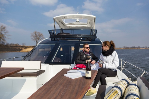64ft Galeon Yacht For Sale