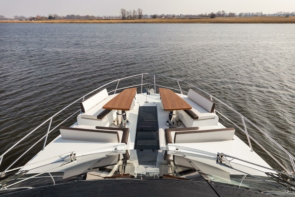 64ft Galeon Yacht For Sale