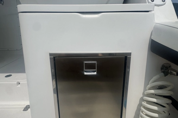 2018 Edgewater 28