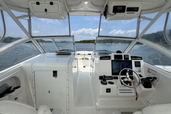 28ft Edgewater Yacht For Sale
