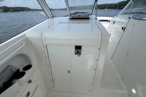 2018 Edgewater 28