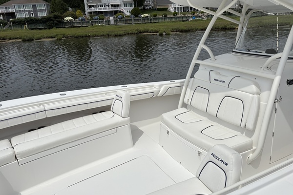 Babu Baby 34ft Regulator Yacht For Sale
