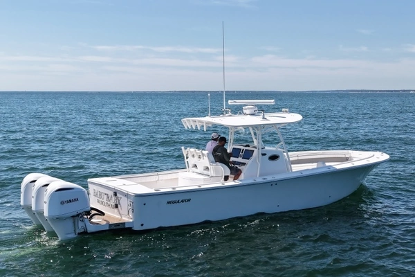 2016 Regulator 34