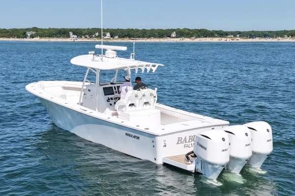 2016 Regulator 34