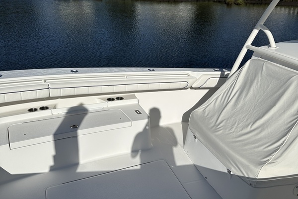 Babu Baby 34ft Regulator Yacht For Sale
