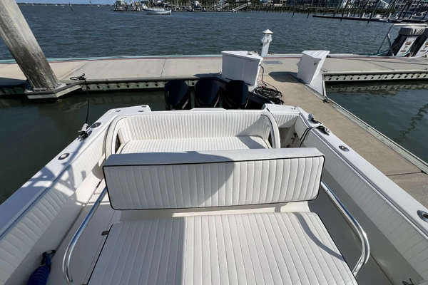2007 Intrepid 37