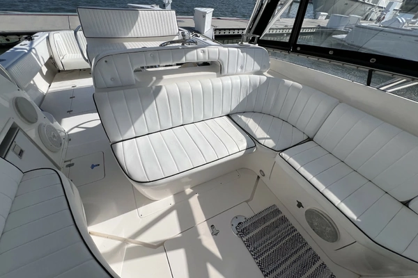 2007 Intrepid 37