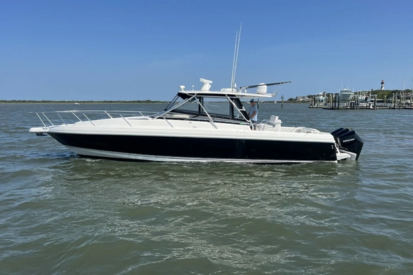 2007 Intrepid 37