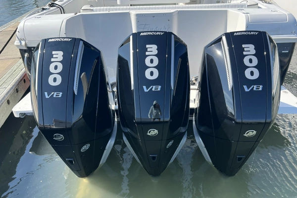 2007 Intrepid 37