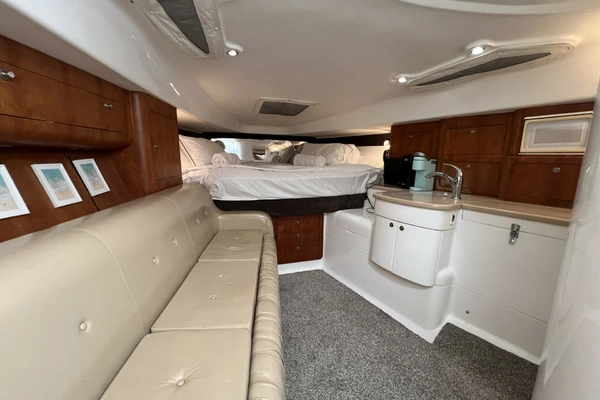 2007 Intrepid 37