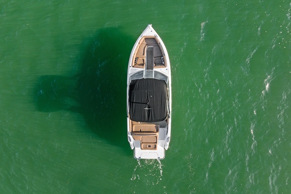 27ft Cobalt Yacht For Sale