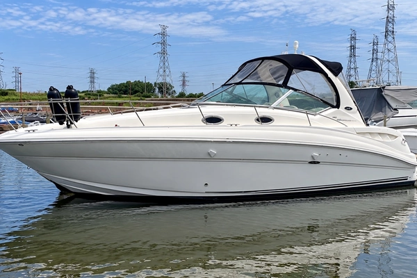 2004 Sea Ray 32