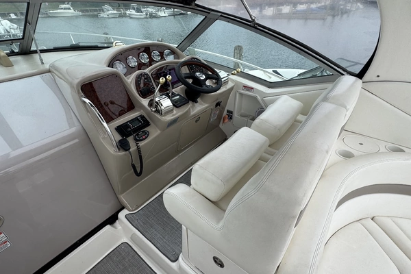 2004 Sea Ray 32