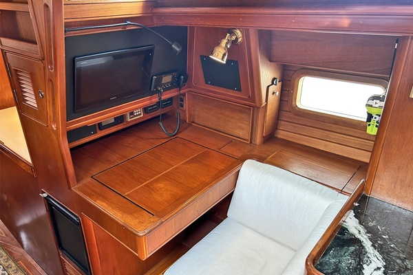 BEAU GESTE 60ft Little Harbor Yacht For Sale