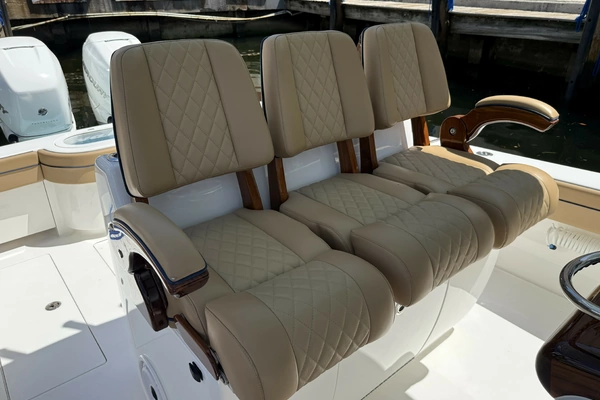 2021 Valhalla Boatworks 33