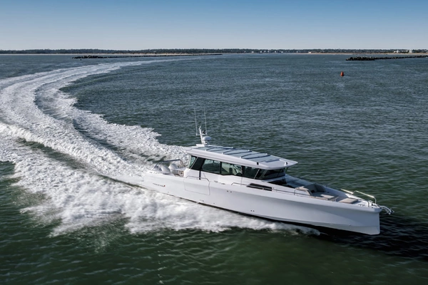 2023 Axopar 45