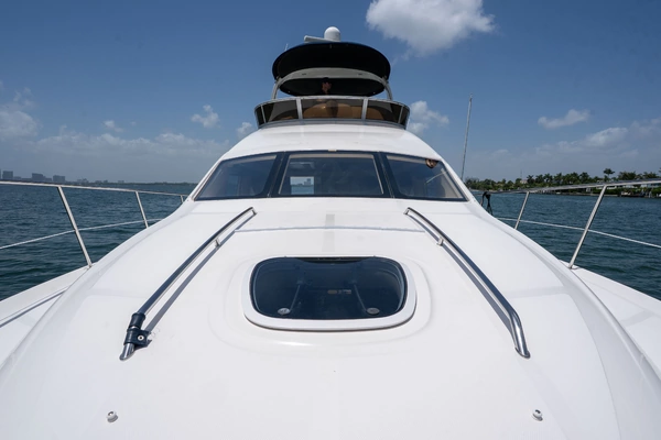 Sea Ray Sedan Bridge Yacht For Sale