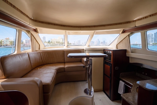 Sea Ray Sedan Bridge Yacht For Sale