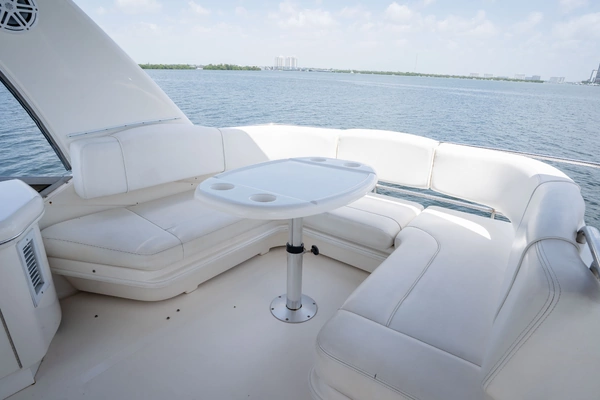 Sea Ray Sedan Bridge Yacht For Sale