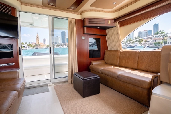 Sea Ray Sedan Bridge Yacht For Sale