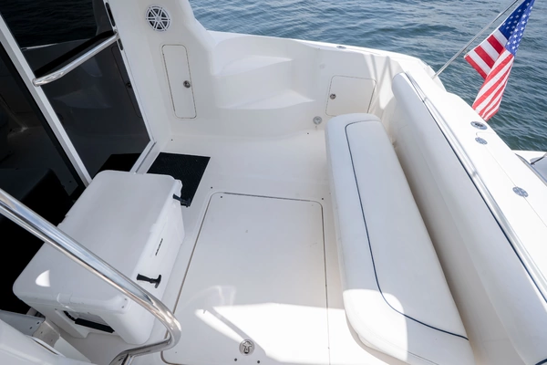 Sea Ray Sedan Bridge Yacht For Sale