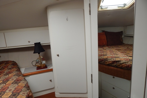 Pisces Dream 37ft Silverton Yacht For Sale