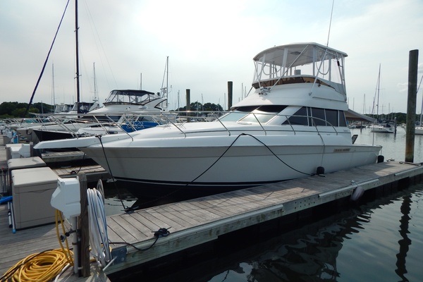 Pisces Dream 37ft Silverton Yacht For Sale