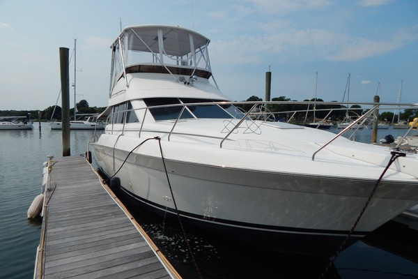 Pisces Dream 37ft Silverton Yacht For Sale