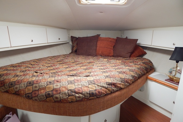 Pisces Dream 37ft Silverton Yacht For Sale