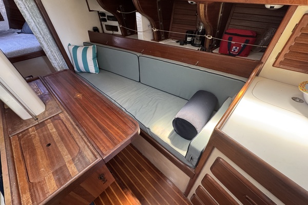 Baron 40ft Custom Yacht For Sale