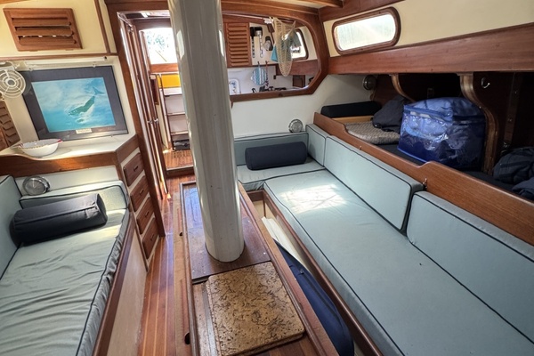 Baron 40ft Custom Yacht For Sale