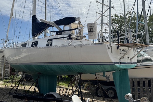 Baron 40ft Custom Yacht For Sale