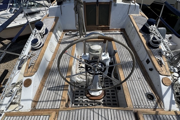Baron 40ft Custom Yacht For Sale