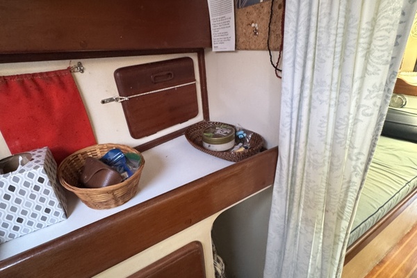 Baron 40ft Custom Yacht For Sale