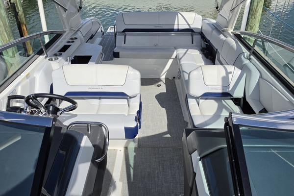 Raft 2 0 29ft Formula Yacht For Sale