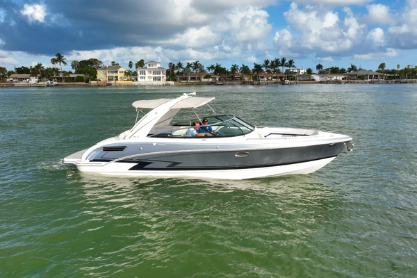 29-ft-Formula-2023-290 BR-Raft 2.0 Tierra Verde Florida United States  yacht for sale