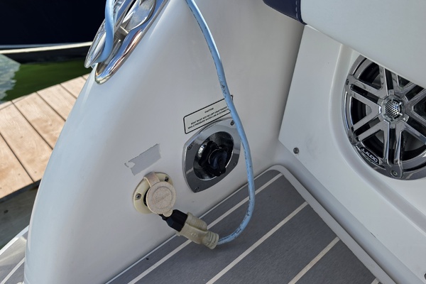 Raft 2 0 29ft Formula Yacht For Sale