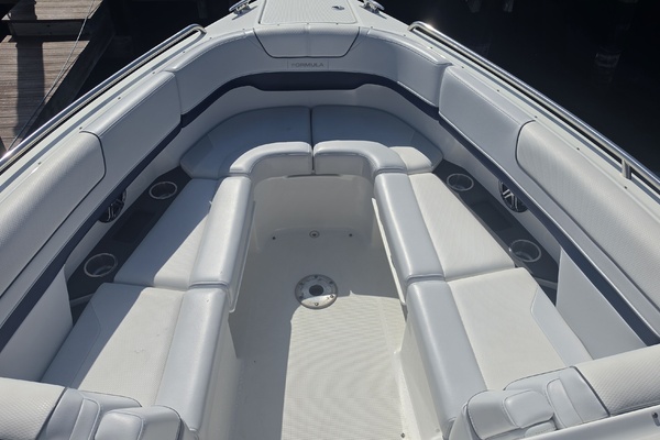 Raft 2 0 29ft Formula Yacht For Sale