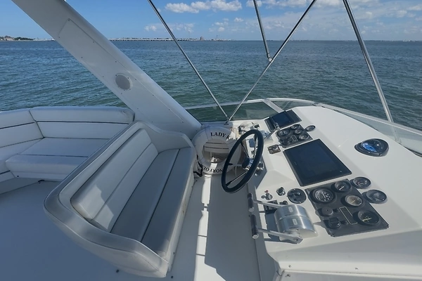 2001 Navigator 53