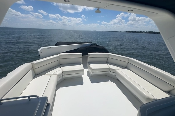 2001 Navigator 53