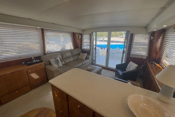 2001 Navigator 53