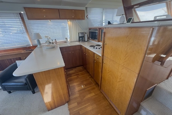 2001 Navigator 53